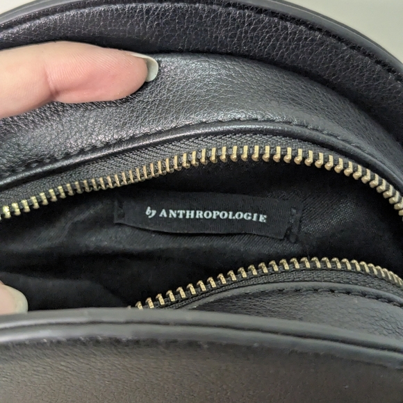 Anthropologie black and brass pebbled faux leather round evening purse - Picture 5 of 7